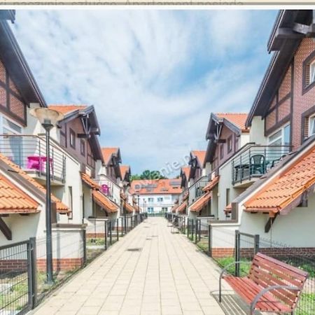 Osada Portowa Krynica Morska公寓 外观 照片